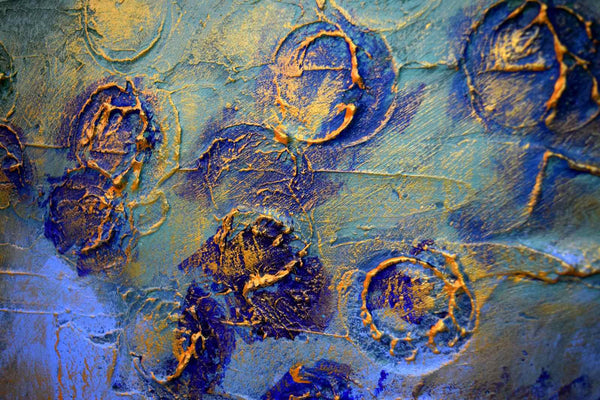 Painting Modern Art in blue green