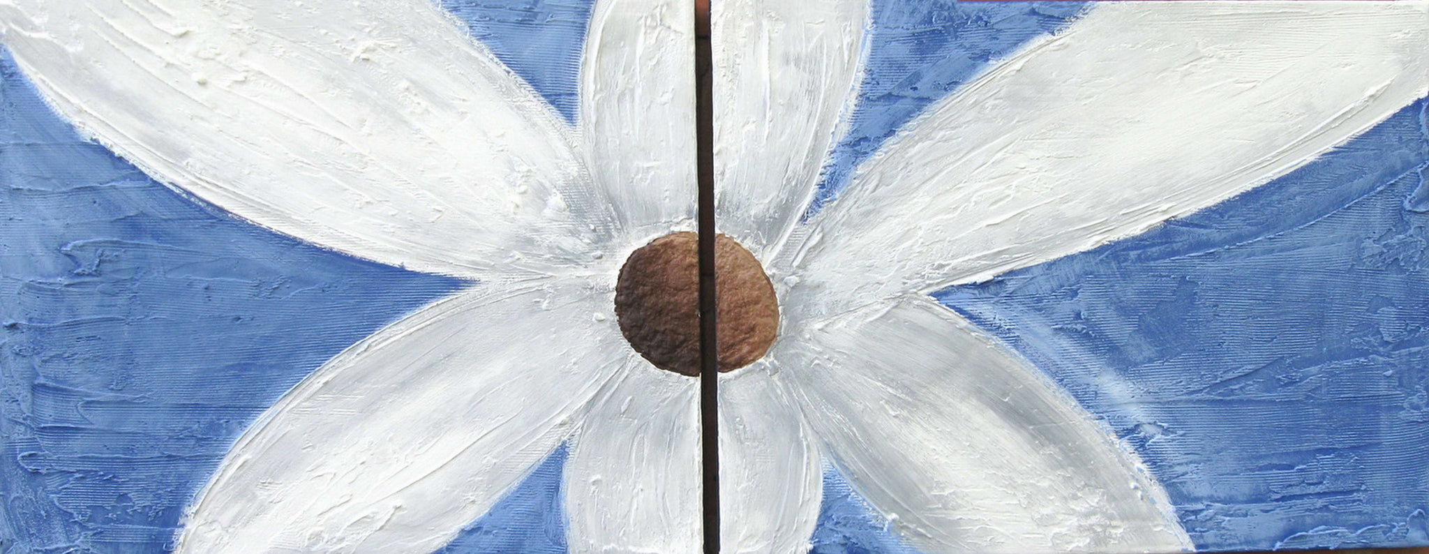 hand painting flower in blue