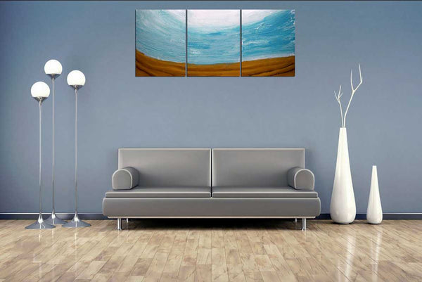 turquoise painting on grey wall
